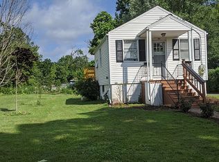 34 Pleasant Ave, Berlin, CT 06037