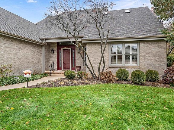 2nd image of 2822 Cotswold Cir