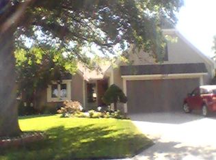 1003 SE Dover Dr, Lees Summit, MO 64081