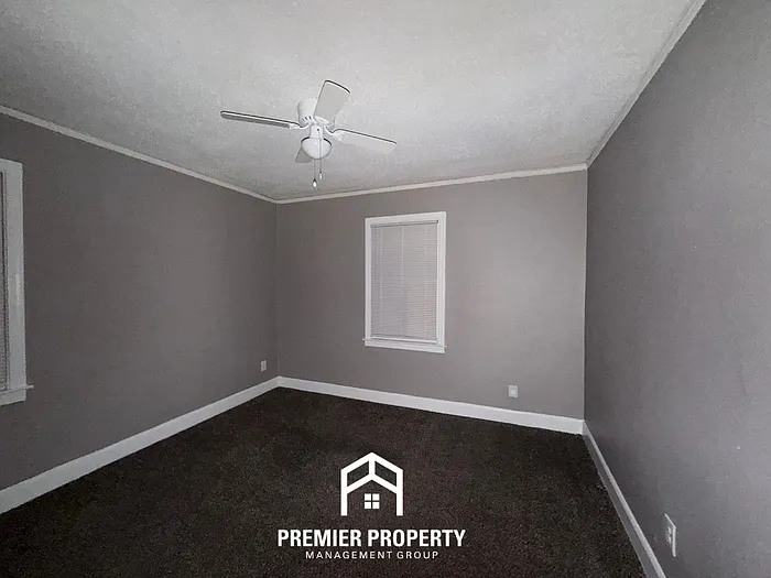 2261 Alameda Cv — Photo 9