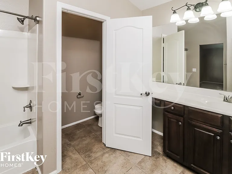 40133 W Sanders Way — Photo 10