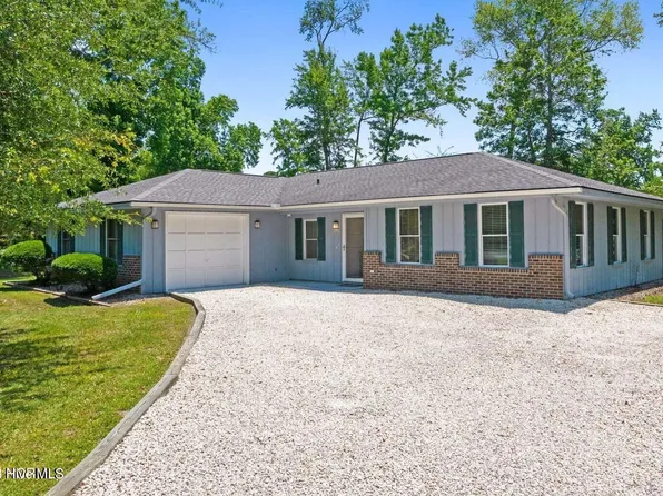 1 Pelican Court, Carolina Shores, NC 28467