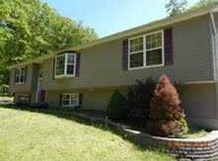 151 Hawthorn Dr, Milford, PA 18337