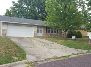 1806 Parklawn Dr, Columbia, MO 65202