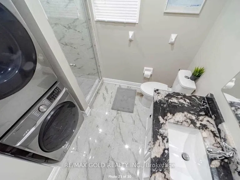 15 Sedgewick Cir — Photo 11