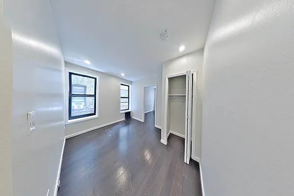 Rented by Oxford Property Group | media 4