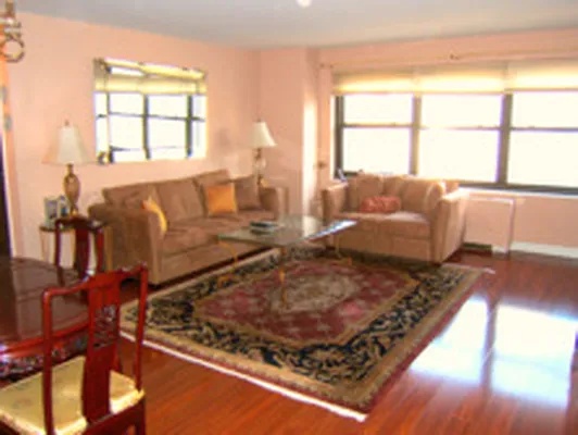 Sold by Residence Resource | media 9