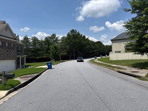 5th image of 7647 Crawford Ct