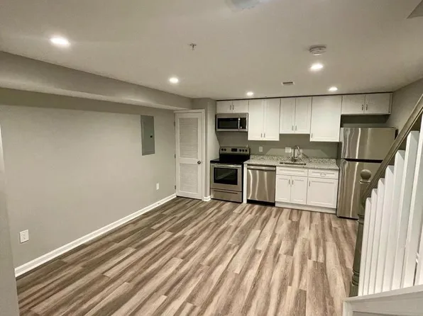 620 20th St NE #B, Washington, DC 20002