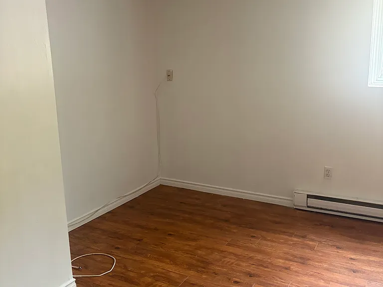 434 Palace Rd #14B — Photo 9