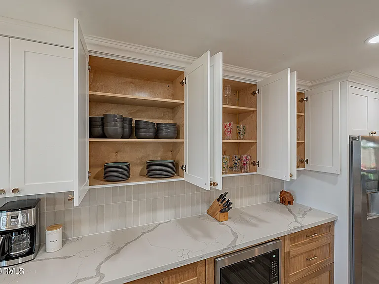 7440 E Cambridge Ave — Photo 31