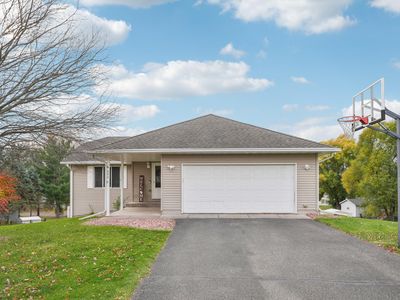665 Flora Sq, Prescott, WI, 54021