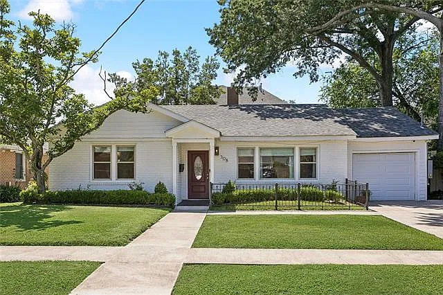 308 E William David Pkwy