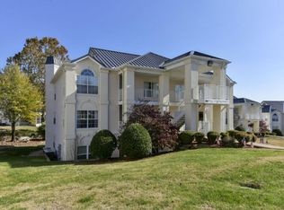 195 Meadow Brook Ln BLDG 3, Branson, MO 65616