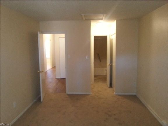 4th image of 3927 Pollypine Dr