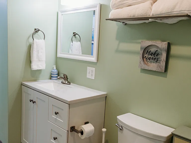 189 E Grand Ave #304 — Photo 14
