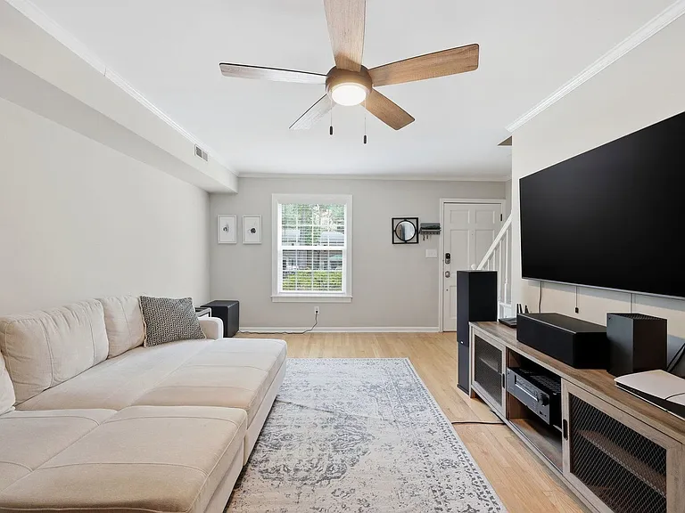 3733 Yorktown Pl — Photo 25