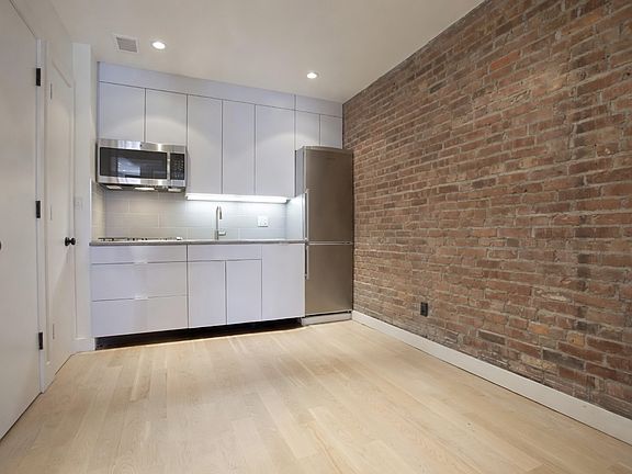 3rd image of 243 E 2nd St APT 4B