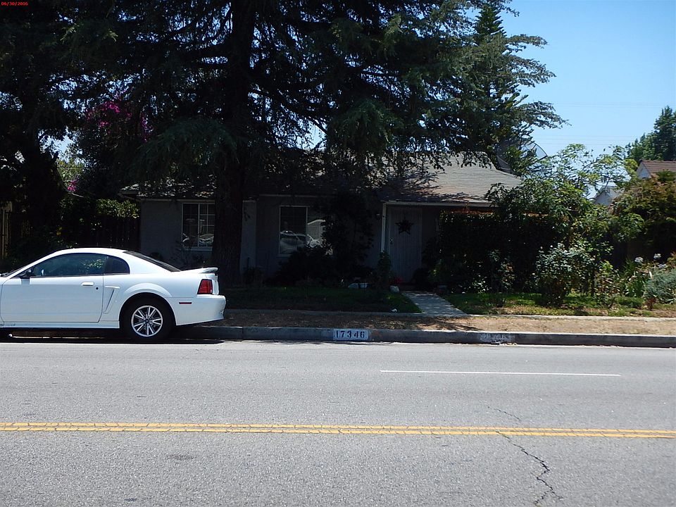 1st image of 17346 Saticoy St