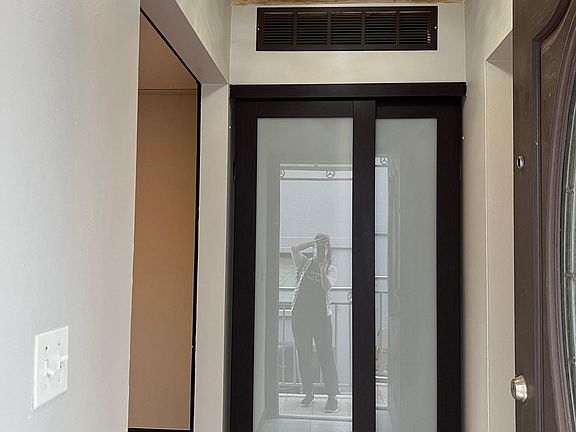 3rd image of 795 Klondike Ave #3