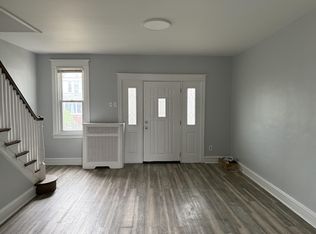 72XX Glenloch St, Philadelphia, PA 19135