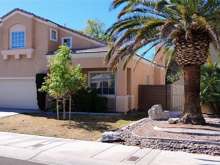 8101 Kempston Ct — Photo 1