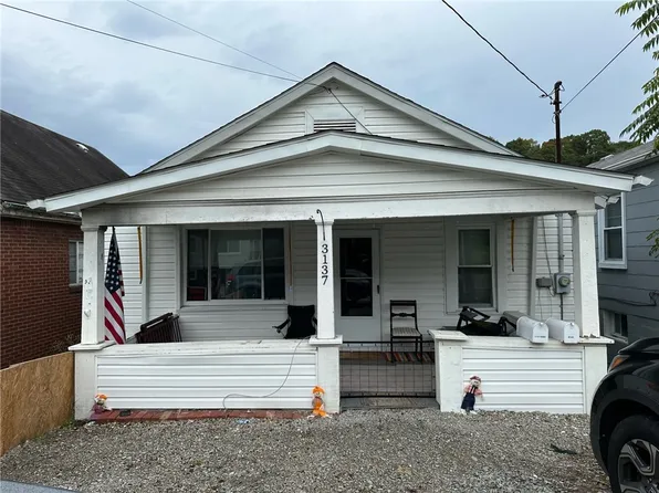3137 State St, White Oak, PA 15131