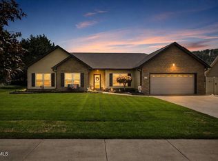 1635 Cooks Valley Rd, Kingsport, TN 37664