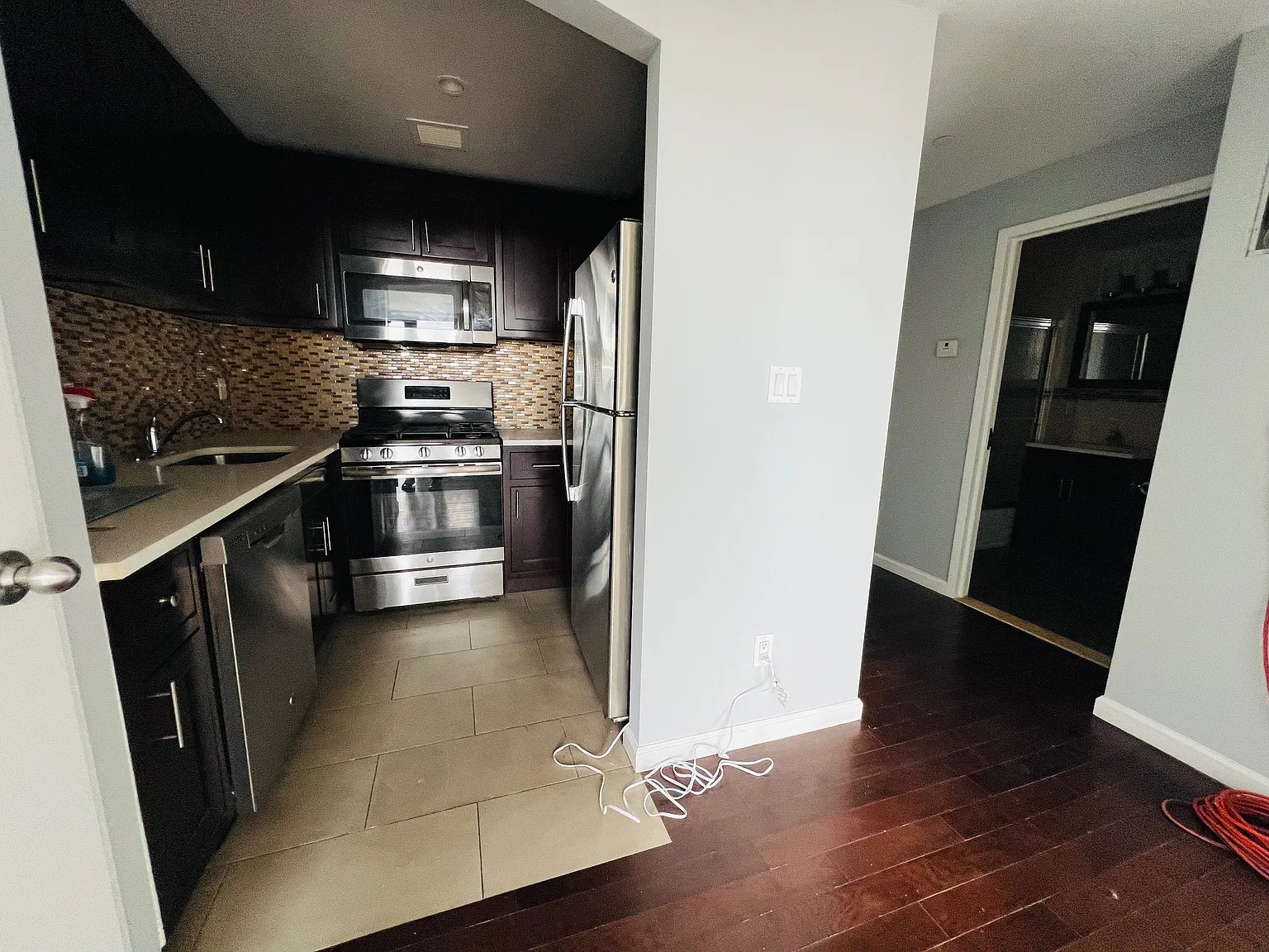 45 Hinckley Place — Photo 3
