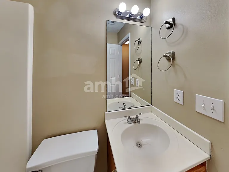 1617 E Blairmont Dr — Photo 17