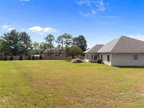 5th image of 704 Briarcliff Pl