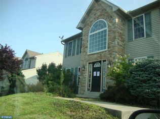 410 Apache Dr, Sinking Spring, PA 19608