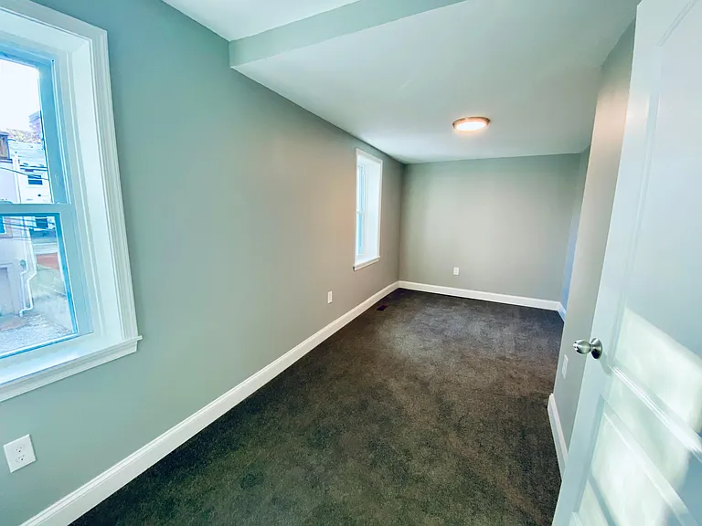 126 S Arlington Ave — Photo 12