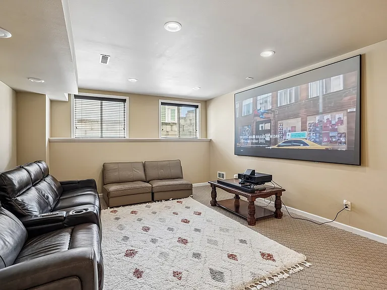 236 Little Bear Dr — Photo 36