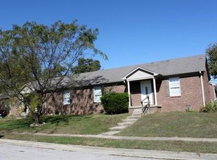 101 Perthshire Ct #103, Nicholasville, KY 40356