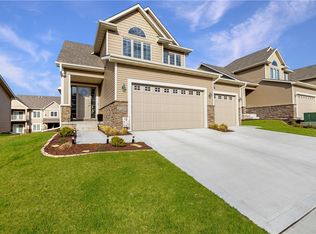 3920 140th St, Urbandale, IA 50323