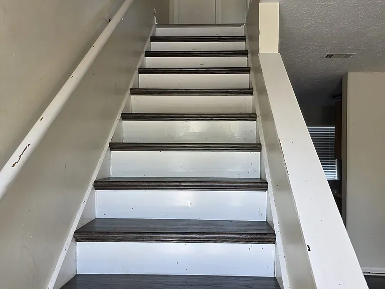 198 Washington St — Photo 11