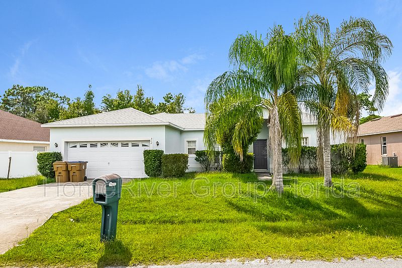 1st image of 512 Elbridge Pl