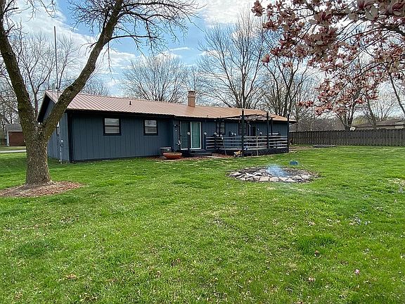 2nd image of 17 Barbara Ln