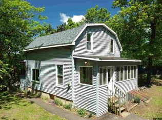 375 Lansing Ave, Troy, NY 12182