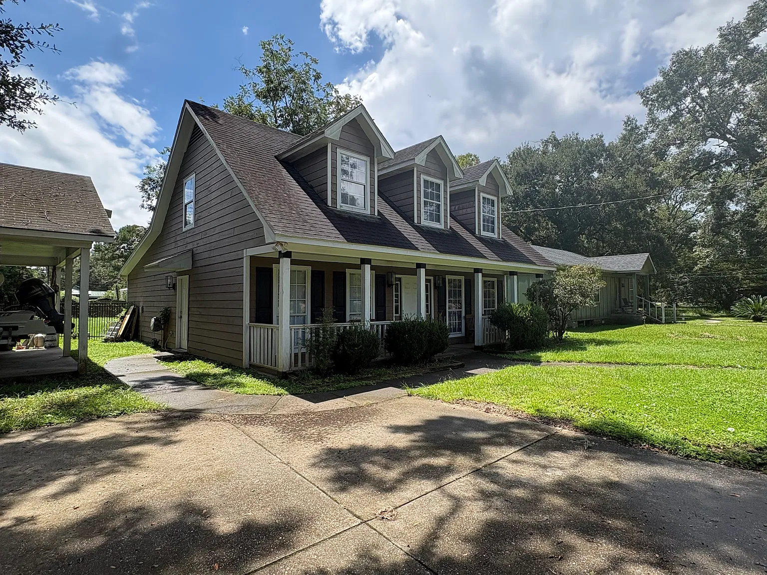 4 bed, 1617 sqft, $1,950 — Photo 4