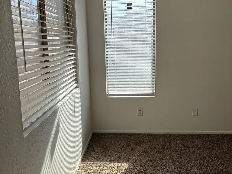 36509 W Padilla St — Photo 3
