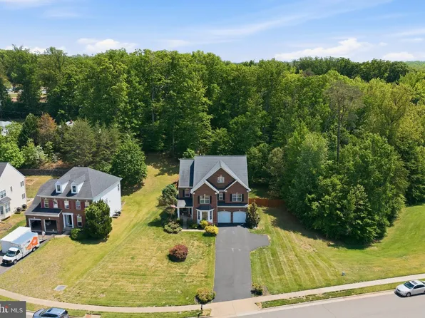 3679 Expedition Dr, Triangle, VA 22172