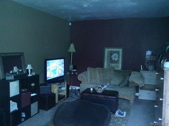 4th image of 8106 Louise Ave