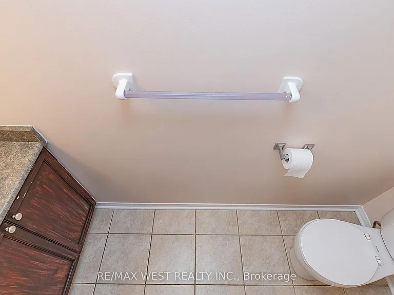 4975 Southampton Dr #218 — Photo 14