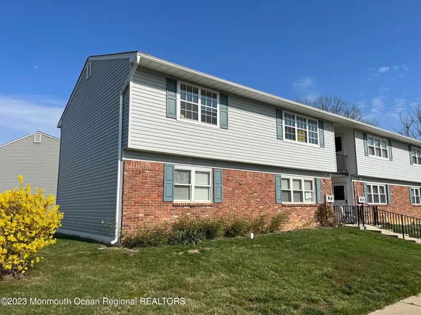 1 Hawaii Court #C, Matawan, NJ 07747