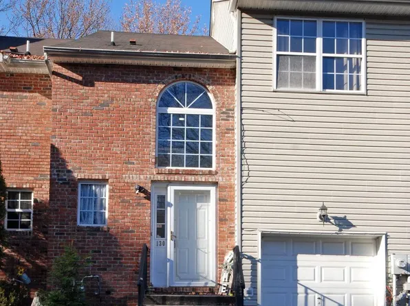 130 Orchid Ln, Ewing, NJ 08638