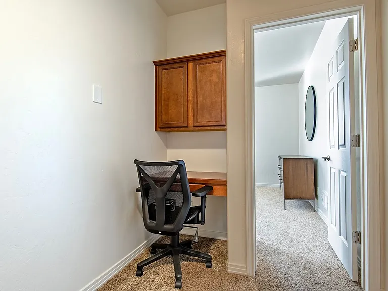 399 Forest View Dr — Photo 12
