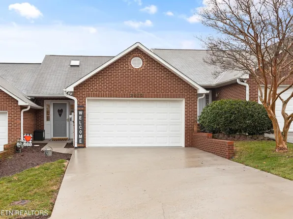 2482 Glen Meadow Rd, Knoxville, TN 37909
