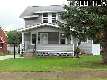 435 Frazier Ave photo 1